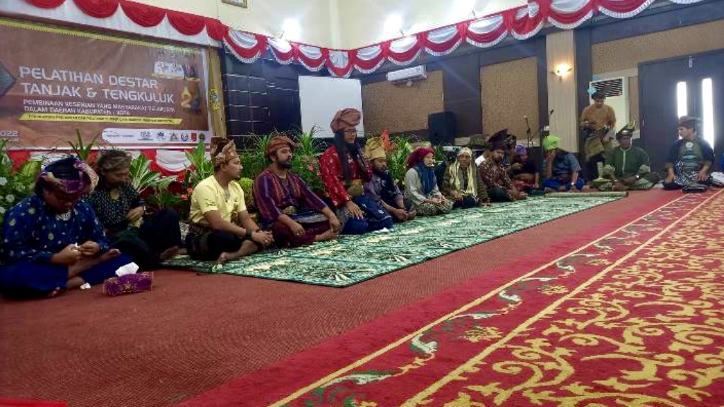 Pentadbiran (Pemerintahan) Kabupaten Karimun memperingati 1 Mei sebagai Hari Jadi Sejarah Pemerintahan Karimun yang dimulai tahun 1828 di bawah Raja Abdurrahman, yang kini diperingati sebagai Hari Pentadbiran dan diatur dalam Peraturan Daerah (Perda) baru.(Foto: Istimewa)