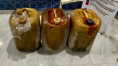 Nekat Ngegarong Solar Kapal Cumi, Nelayan Karimun Berakhir di Sel Polisi