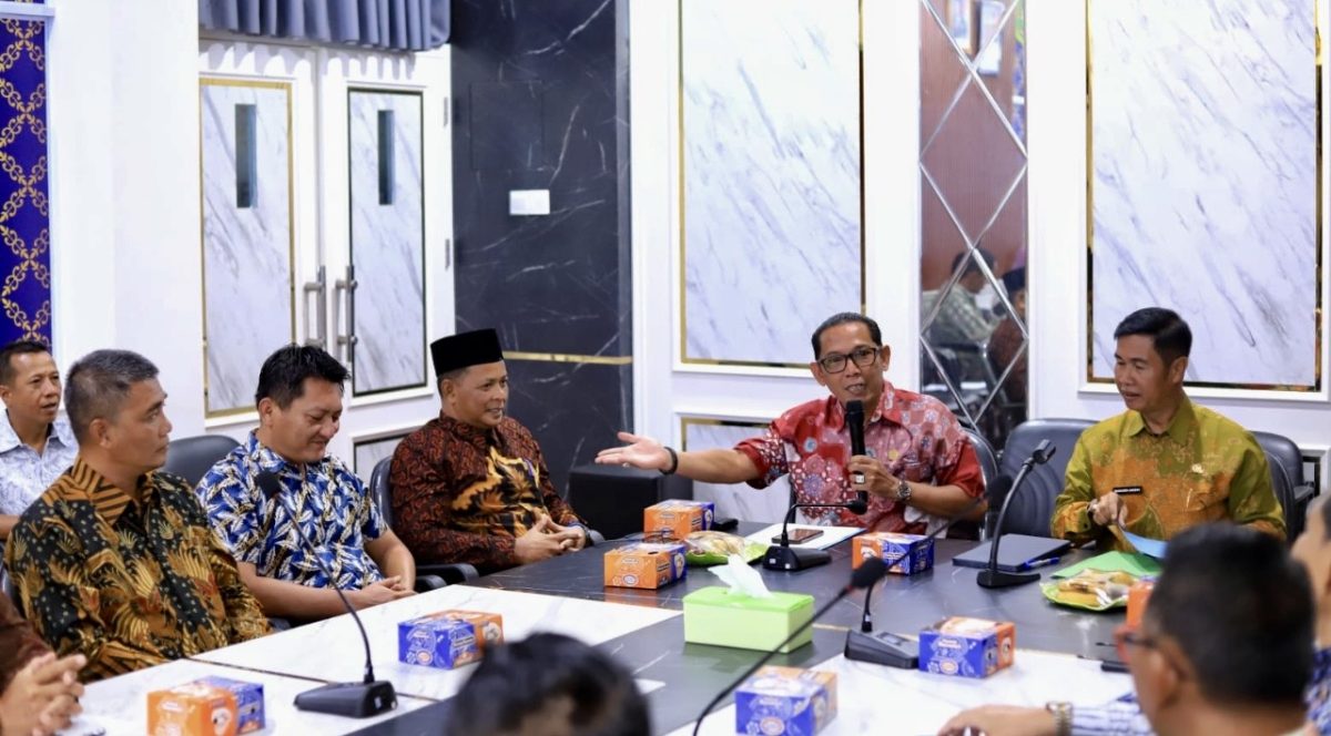 Komisi I DPRD Kabupaten Karimun melakukan kunjungan kerja dan audiensi ke Pemerintah Kabupaten Kepulauan Meranti, dipimpin Wakil Ketua Sulfanow Putra, Kamis (21/5/2026).(Foto: Istimewa)