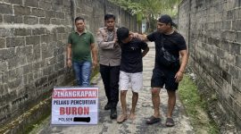 Pelarian pria berinisial RR alias A (30), pencuri amatir yang meresahkan warga Tanjungbatu Kota, berakhir di tangan Unit Reskrim Polsek Kundur.(Foto: Istimewa)