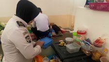 Rumah Tahanan Negara (Rutan) Kelas IIB Tanjungbalai Karimun menggelar razia rutin melalui program One Day One Room Inspection di blok hunian wanita, Rabu (10/6/2026).(Foto: Istimewa)