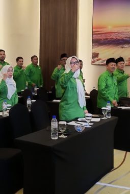 Firdaus Resmi Pimpin DPC PKB Karimun, Jadi Ketua Parpol Termuda