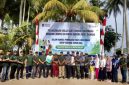 Dalam rangka memperingati Hari Lingkungan Hidup Sedunia 2026, PT Timah (Persero) Tbk, melalui Division Area Kundur menggelar kegiatan penanaman pohon dan aksi bersih-bersih pantai di Pantai Asmara Dewi, Kelurahan Sawang, Kecamatan Kundur Barat, Kabupaten Karimun, Kamis (11/6/2026).(Foto: Istimewa)