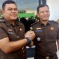 Kejaksaan Negeri (Kejari) Karimun resmi menggelar upacara Serah Terima Jabatan (Sertijab) untuk posisi Kepala Seksi Tindak Pidana Khusus (Kasipidsus), Kamis (18/6/2026).(Foto: Izar)