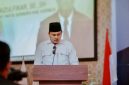 Karimun lumpuh total. Gelombang kemarahan publik pecah usai blackout parah menyiksa warga berjam-jam. Akademisi hukum pun pasang badan, Ketua PKIH Karimun, Dr. Edwar Kelvin, menampar keras PLN agar tidak main-main dan segera membongkar borok penyebab bencana listrik ini.(Foto: Izar)