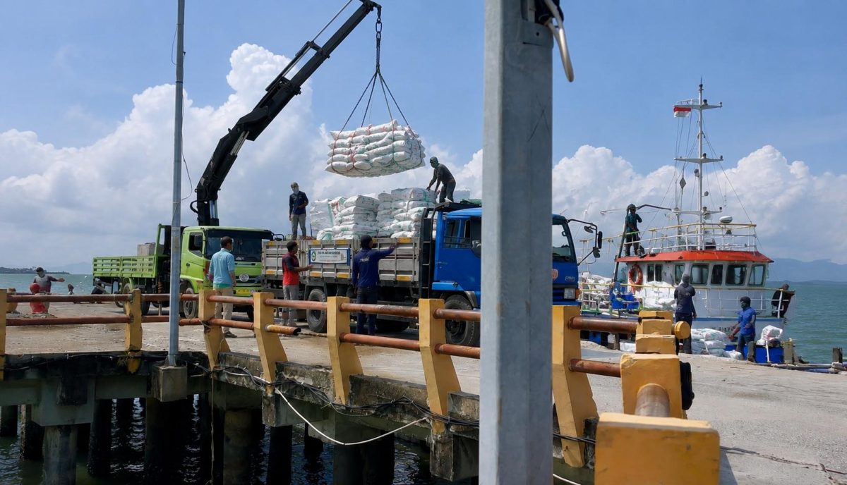 Pemkab Karimun berpacu mempercepat penyempurnaan kelembagaan Badan Pengusahaan (BP) Karimun. Bupati Iskandarsyah menegaskan, pembenahan dari aspek hukum dan regulasi ini krusial demi menjamin kepastian hukum serta menjaga iklim investasi dan layanan Free Trade Zone (FTZ) tetap optimal.(Foto: Izar)