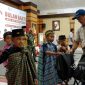 Menyambut ulang tahun ke-50, PT Timah Tbk menebar kebaikan lewat gelaran Bulan Bakti, “Timah untuk Rakyat" di Wisma Timah Kundur, yang langsung diserbu warga lewat berbagai aksi sosial dan layanan kesehatan gratis, Selasa (4/8/2026).(Foto: Istimewa)
