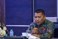 Wakil Bupati Karimun Rocky Marciano Bawole memimpin Rapat Koordinasi dan Sosialisasi Pedoman MCSP-RBS KPK RI Tahun 2026, menegaskan agar seluruh Kepala OPD memimpin langsung upaya pencegahan korupsi di instansinya masing-masing tanpa mengalihkan tanggung jawab kepada bawahan, Kamis (6/8/2026).(Foto: Izar)