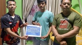 PT Timah (Persero) Tbk, mendukung kegiatan turnamen sepak bola Portesa Cup 2, sukses menjadi panggung pemersatu masyarakat Kabupaten Kepulauan Meranti, Riau. Berlangsung meriah di Lapangan Portesa, Desa Teluk Samak, Kecamatan Rangsang, ajang bergengsi ini memadukan adu gengsi antar-klub, penguatan tali silaturahmi, hingga penggerak roda ekonomi warga lokal.(Foto: Istimewa)