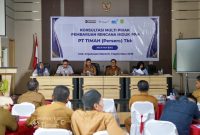 Guna memastikan program Tanggung Jawab Sosial dan Lingkungan (TJSL) makin tepat sasaran, PT Timah (Persero) Tbk terus memperbarui Rencana Induk Pengembangan dan Pemberdayaan Masyarakat (RIPPM) di wilayah operasionalnya. Langkah strategis ini digodok langsung bersama Pemerintah Kabupaten Kepulauan Meranti di Kantor Bupati pada Selasa (1/9/2026), agar setiap program pemberdayaan selaras dengan prioritas pembangunan daerah dan menjawab kebutuhan riil warga.(Foto: Istimewa)